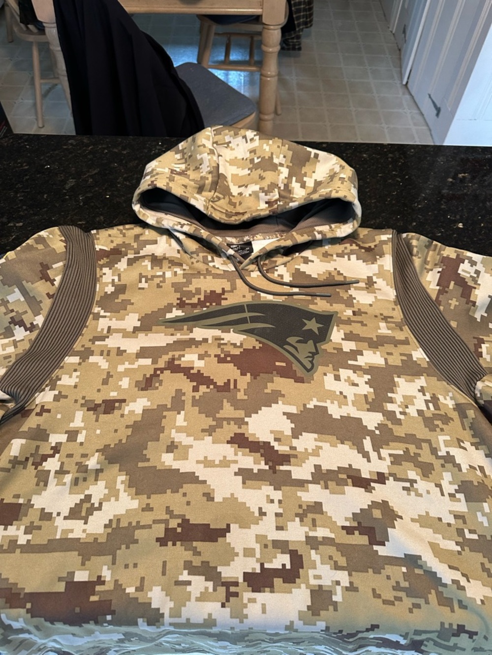 NFL Dri-FIT Camo Pullover Hoodie in Tan and Brown